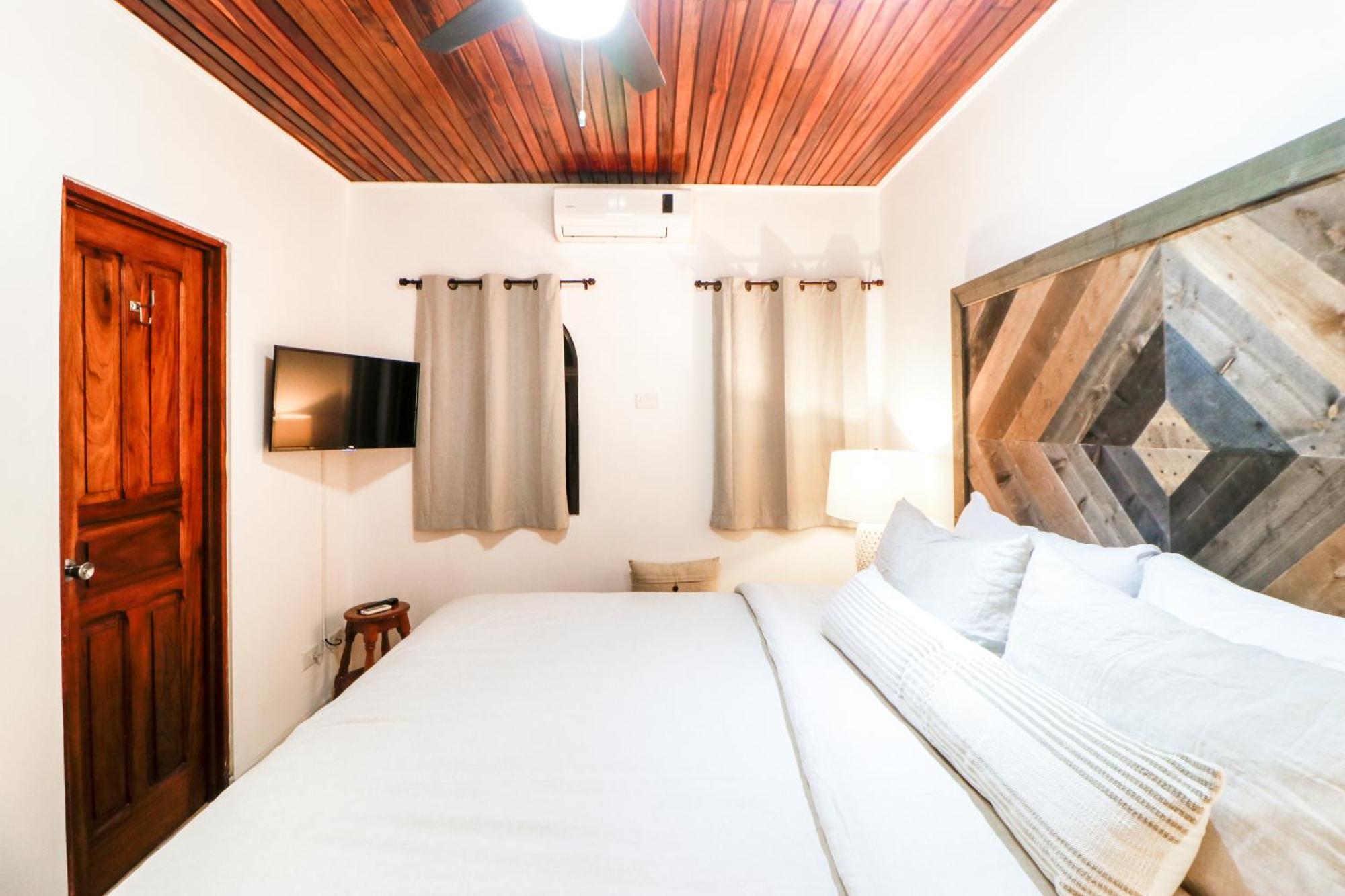 Flamingo Marina Resort Pacific North Coast Habitación foto
