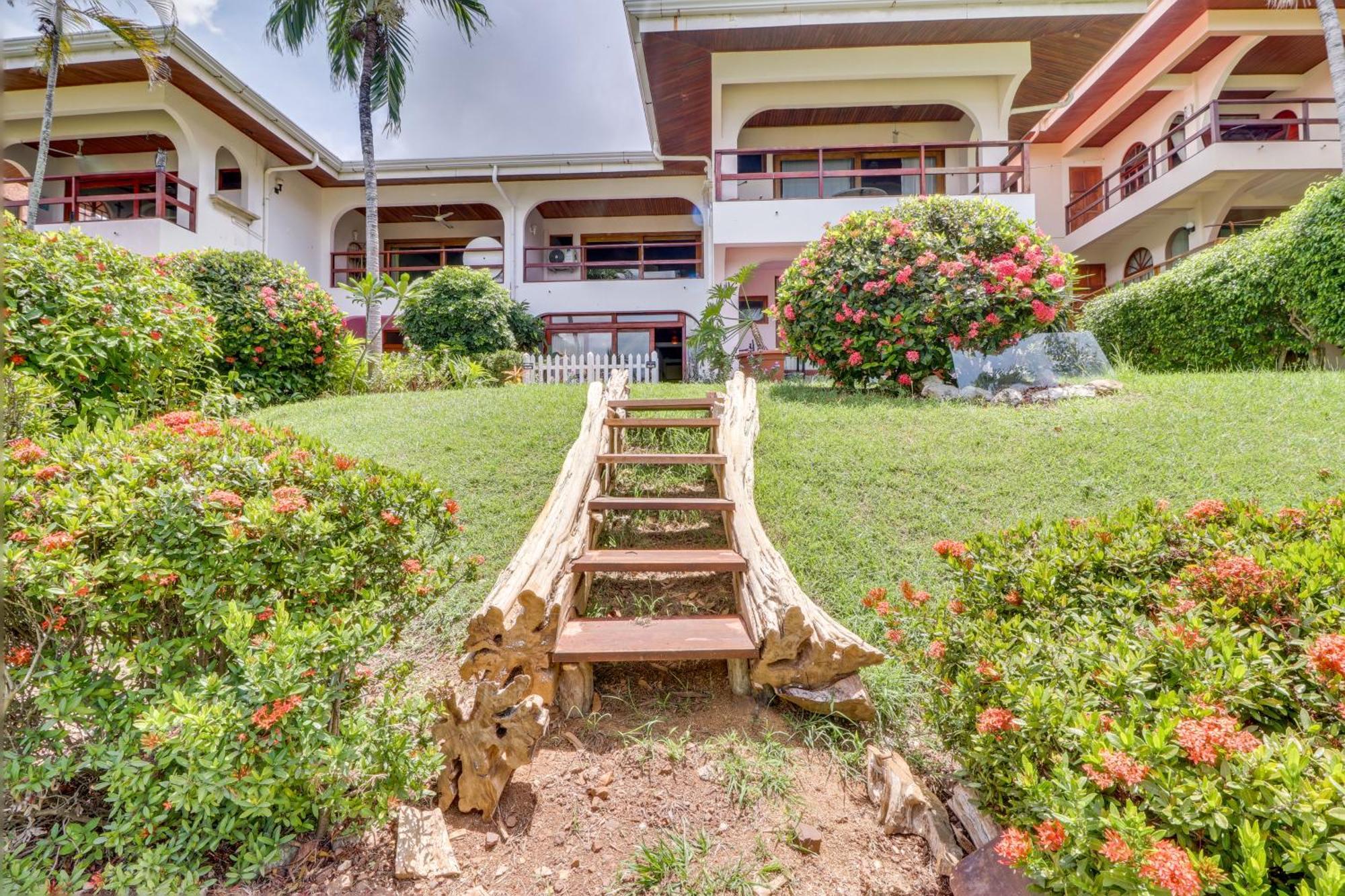 Flamingo Marina Resort Pacific North Coast Habitación foto